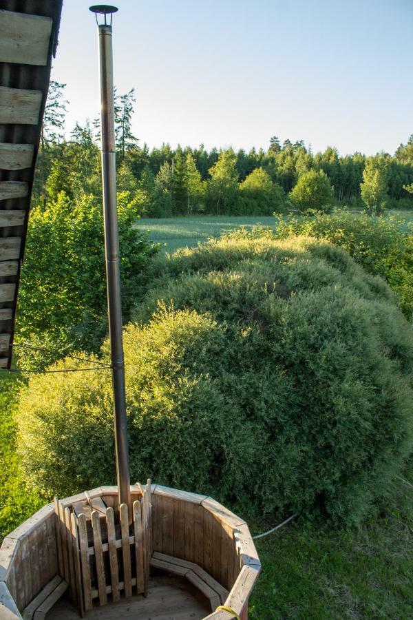 "Ziedkalni" Villa Bīriņi Kültér fotó